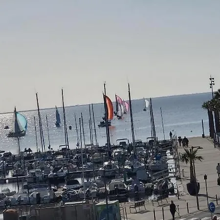 Le Vent Dans Les Voiles - Classe 4 Etoiles * Mèze