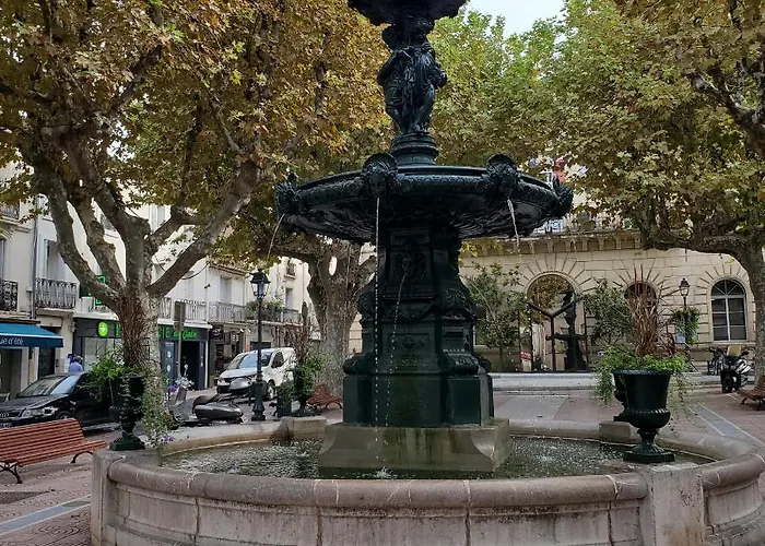 Le Vent Dans Les Voiles - Classe 4 Etoiles * Mèze